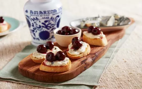 Små bruschettaer med gorgonzola